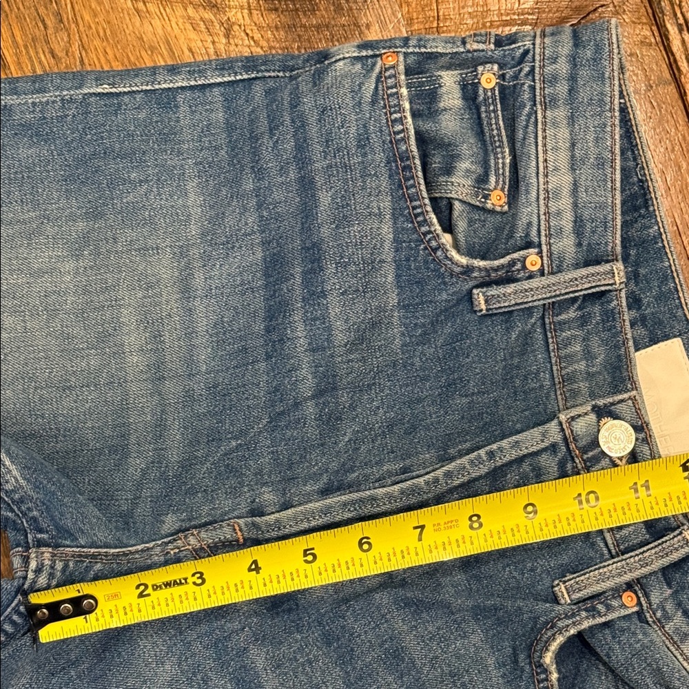 MOTHER 31 The Tomcat Kneeling on Stones Jeans - Picture 10 of 13